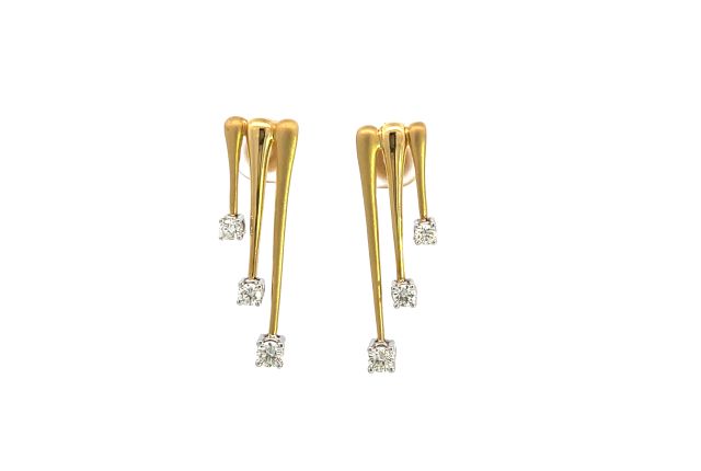 18K Yellow Gold 5/8ctw Diamond Fashion Earrings