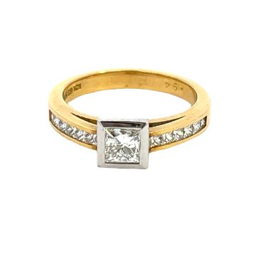 18K Two Tone 0.94ct Diamond Princess Engagement Ring