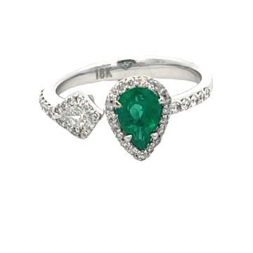 18K White Gold 0.65 CT Emerald Fashion Ring With 0.36 CT Diamonds