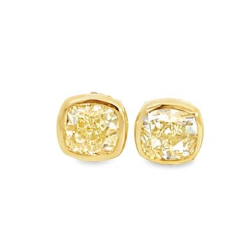 18K Yellow Gold 2.02ctw Diamond Cushion Bezel Earrings
