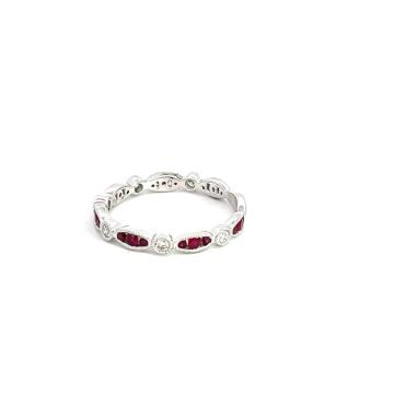 18K White Gold Ring with 0.17ctw Diamonds and 0.40ctw Rubies