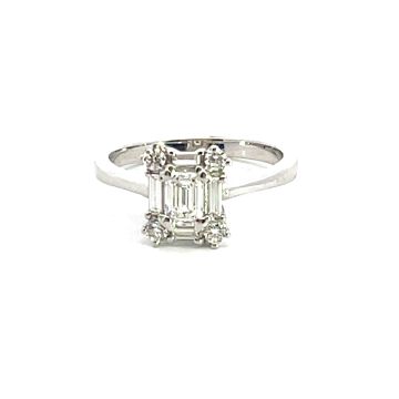 14K White Gold Ring with 0.72ctw Diamonds