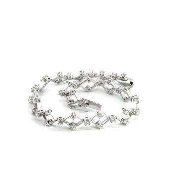 18K White Gold 1 1/2ctw Diamond Fashion Bracelet
