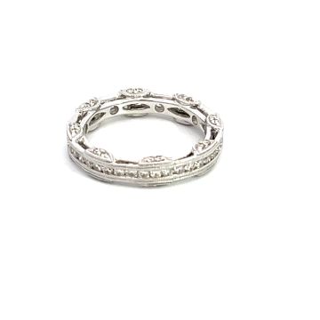 18K White Gold Band with 0.95ctw Diamonds