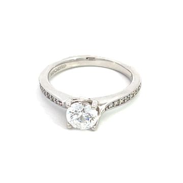 14K White Gold Ring with 0.17ctw Diamonds