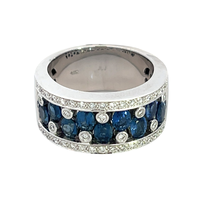 18K White Gold 2.25ctw Blue Sapphire and 0.34ctw Diamond Ring 18K White Gold 2.25ctw Blue Sapphire and 0.34ctw Diamond Ring