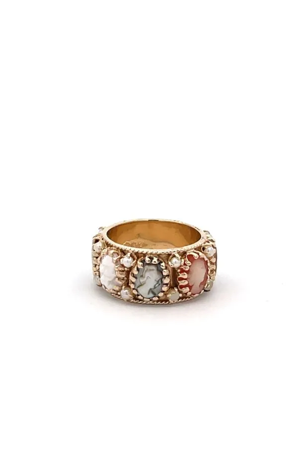 Tested 14k YG Cameo Ring offers 1.97 Grams