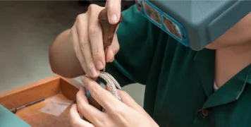 Why Outsourcing Diamond & Jewelry Jobs Makes Good Business Sense